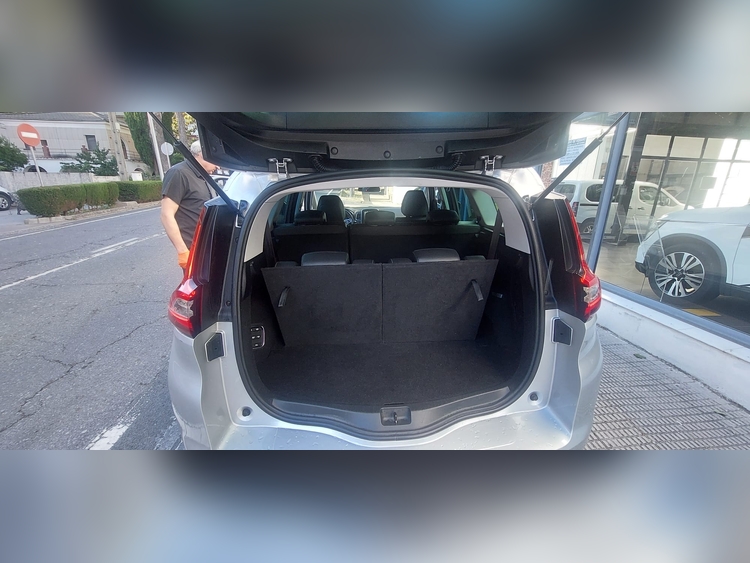 Renault Grand Scenic 1.7 dci 120cv foto 8